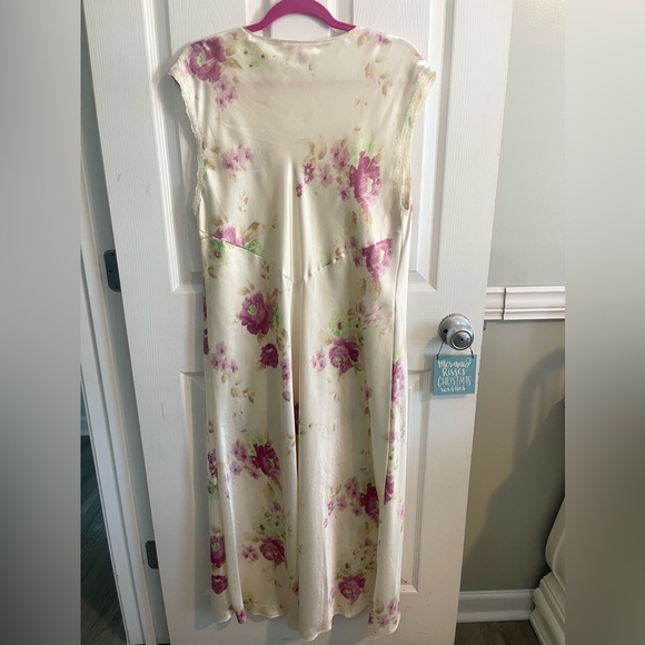 Oscar de la Renta women’s floral silky nightgown Large - Picture 3 of 6